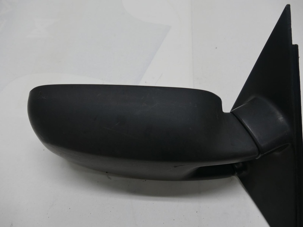 ΔΕΞΙΟΣ ΧΕΙΡΟΚΙΝΗΤΟΣ ΚΑΘΡΕΠΤΗΣ VW PASSAT B4 Product image