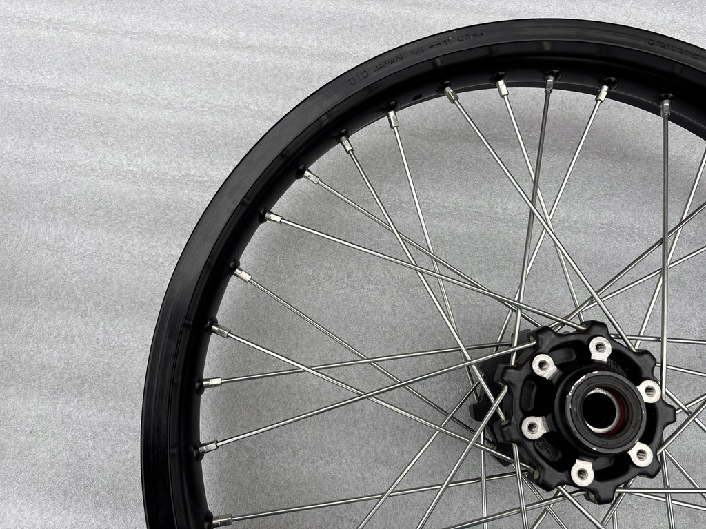 Honda Transalp 750 2023 μπροστινό χείλος Product image