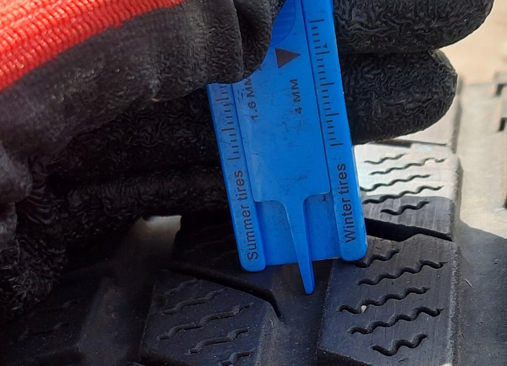 Χειμερινά ελαστικά 195/70R16 94H Continental Cross Contact Winter Product image