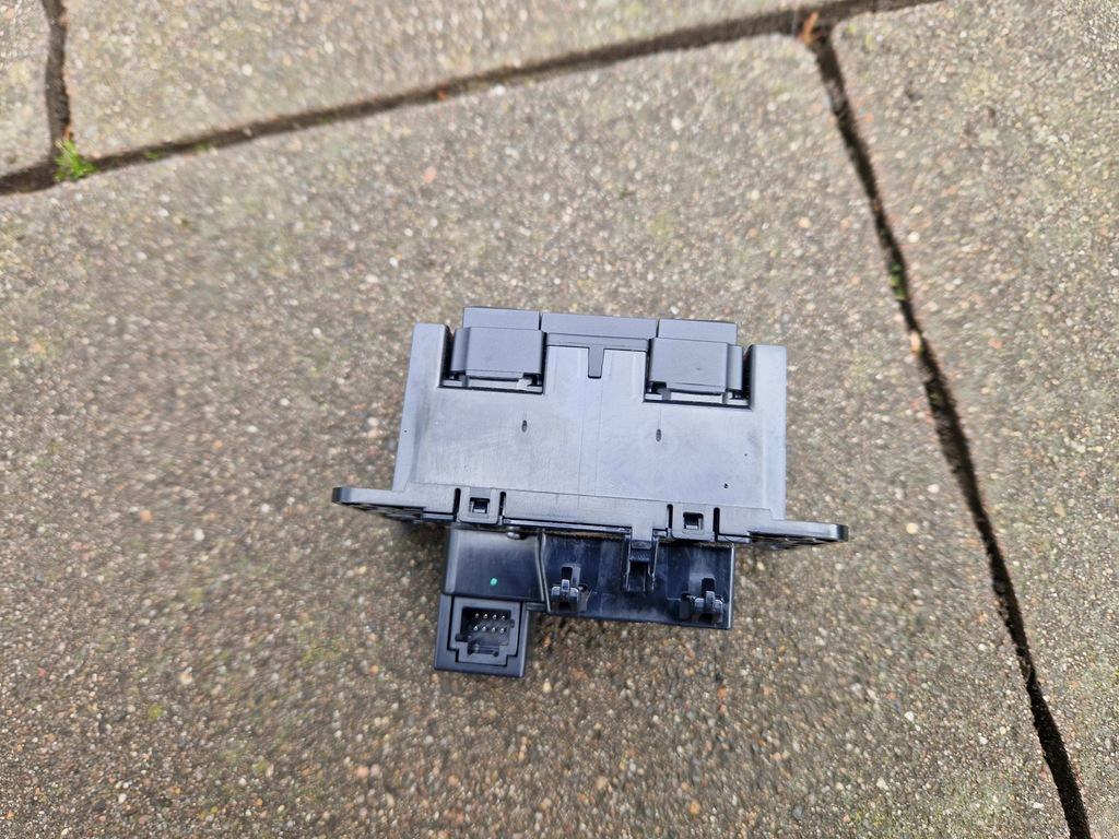 Peugeot Citroen Opel Panel Gear Shift Switch 98440959ZD   2019 Product image