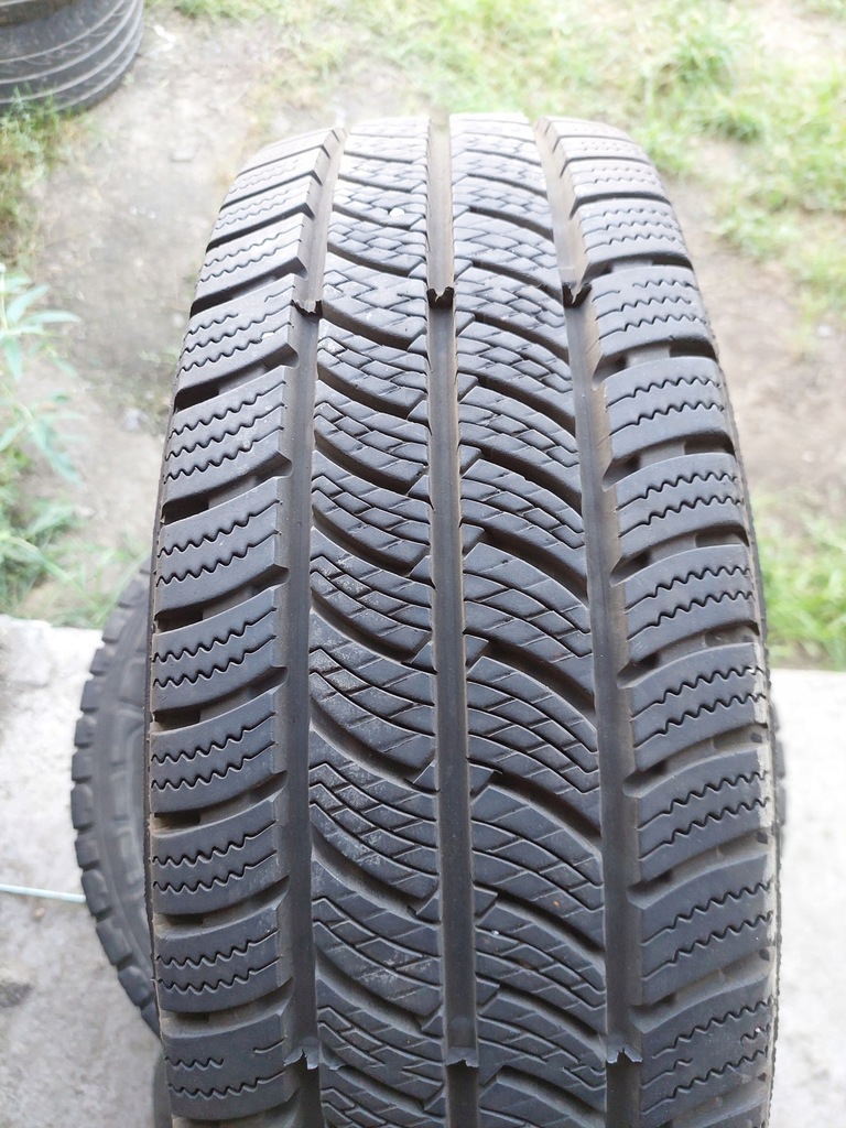 ΕΛΑΣΤΙΚΟ 195/65R16C CONTINENTAL VANCOWINTER 2 9mm 1 ΤΜ. (D68) Product image