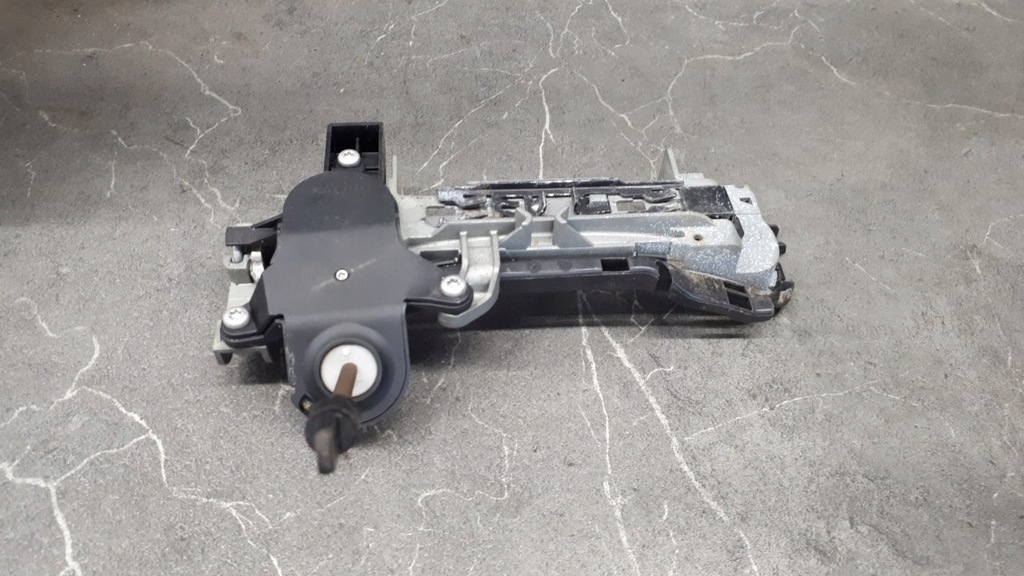 8P1837885A Στερεώστε αριστερή λαβή μπροστινή Audi A4 B6 Product image