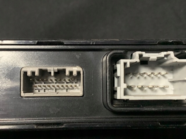 Ελεγκτής χειρόφρενου Tesla S ECU 1007618-00-D Product image
