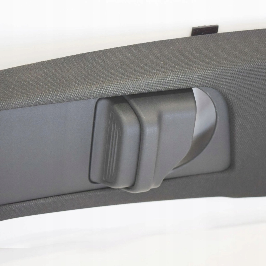 Mercedes-Benz C W205 2014 Δεξιά πλευρά πάνω από το κάλυμμα / β Product image
