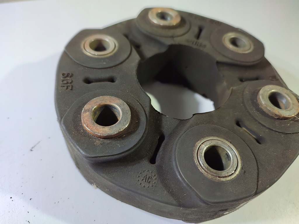 ΕΥΚΑΜΠΤΟΣ ΣΥΝΔΕΣΗ ΑΞΟΝΑ BMW 5 E60 E61 535d 545i Product image
