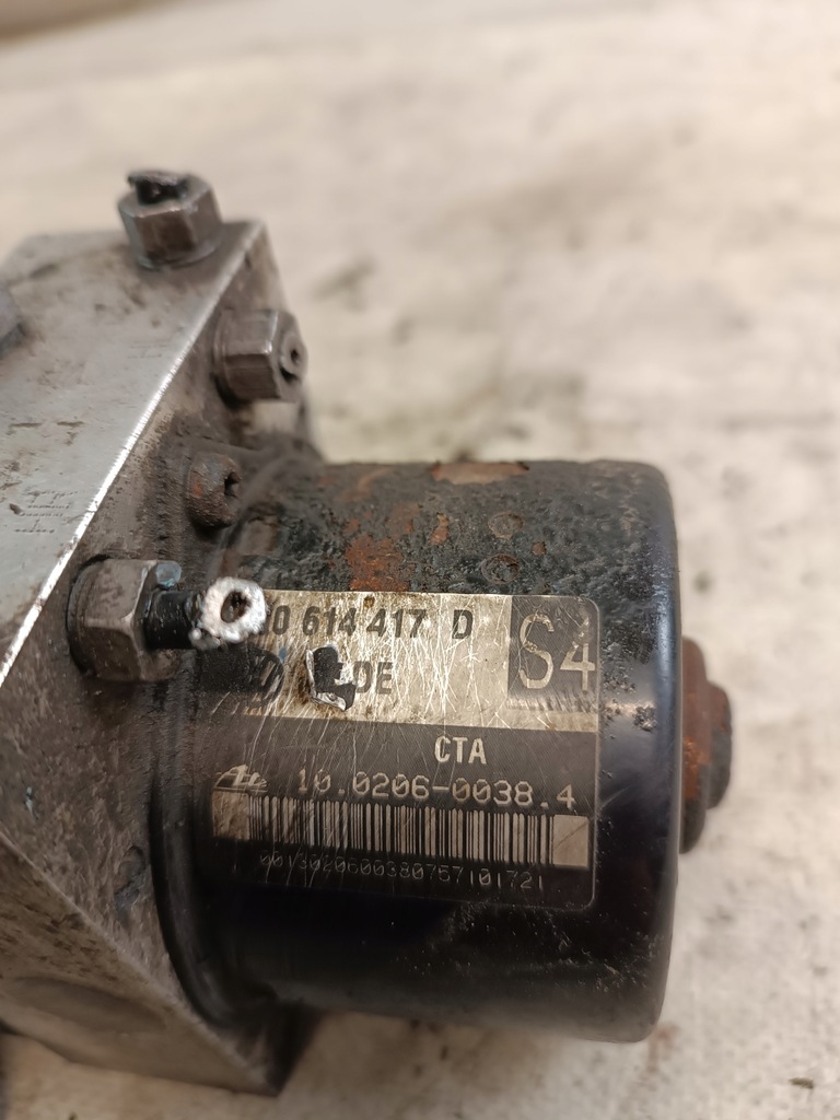 ΑΝΤΛΙΑ SKODA OCTAVIA ΚΑΙ ABS 1J0614417D 1C0907379K Product image