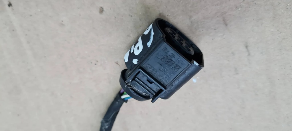 ΚΥΒΟΣ ΚΙΝΗΤΗΡΑΣ A5 8W PLUG 4H0973713 A4 B9 8W Q5 Q3 Product image