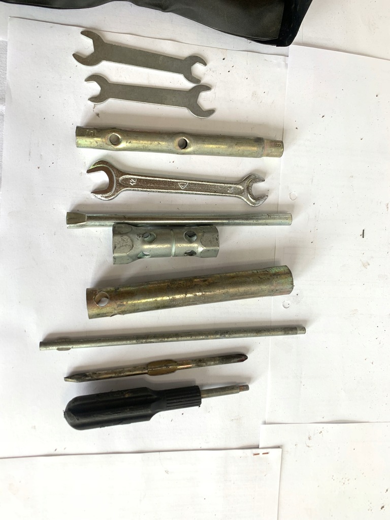 εργαλεία μεταλλικά κλειδιά Product image