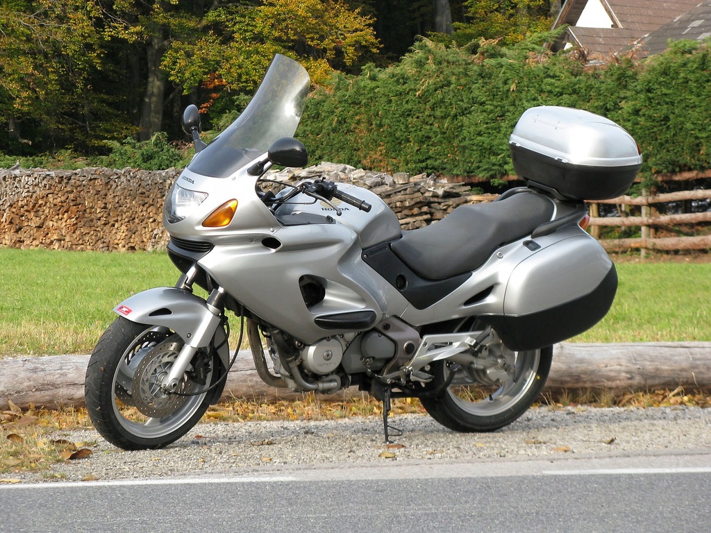 HONDA NTV 650 DEAUVILLE ΜΠΡΟΣΤΙΝΕΣ ΖΑΝΤΕΣ ORIGINAL Product image