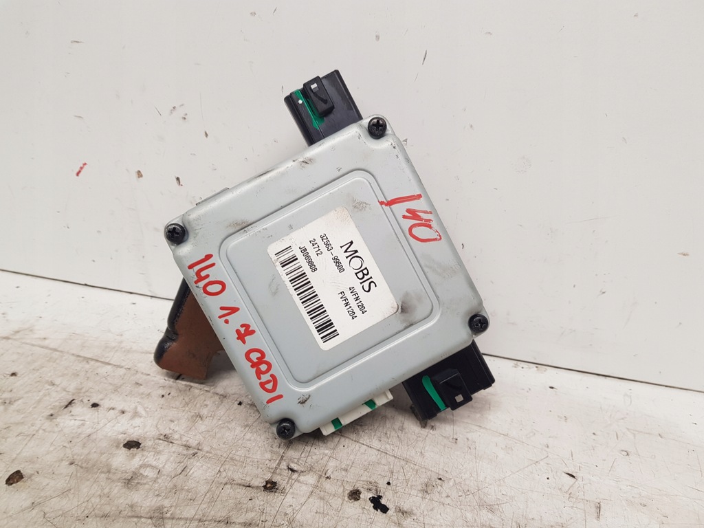 HYUNDAI I40 POWER CONTROLLER MODULE 3Z563-99500 2011- Product image