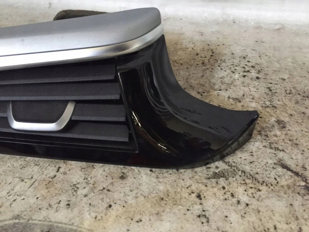 ΔΙΑΚΟΣΜΗΣΗ AIR GRILLE BMW G30 G31 G32 ΑΠΛΑ ΓΚΡΙ Product image