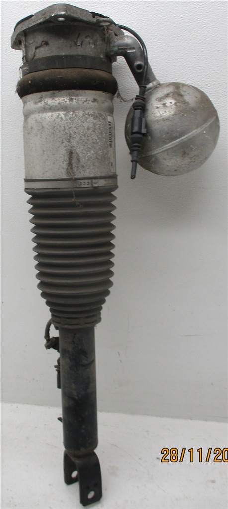 ΑΜΟΡΤΙΣΤΡΙΚΑ ΜΠΑΛΕΣ ΑΡΙΣΤΕΡΑ ΠΙΣΩ VW PHAETON 3D0616001F Product image