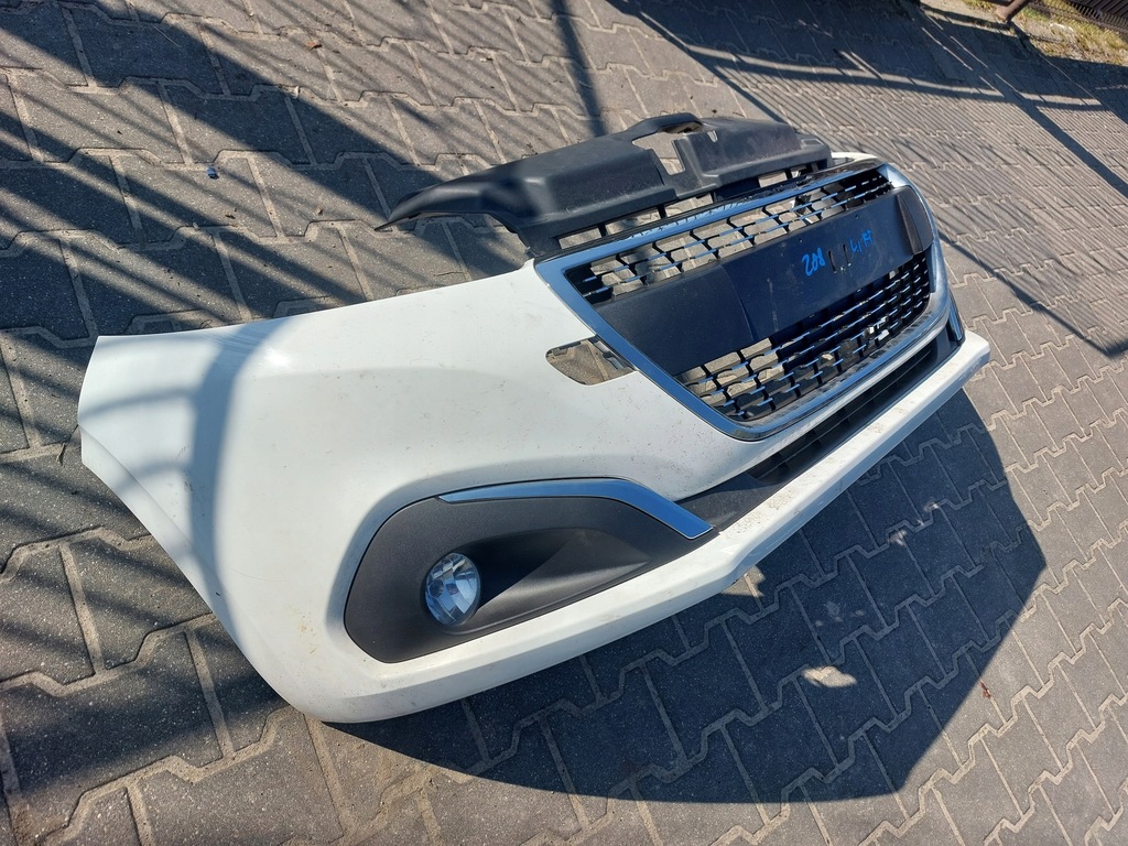 Μπροστινό προφυλακτήρα Peugeot 208 και ανελκυστήρα Product image