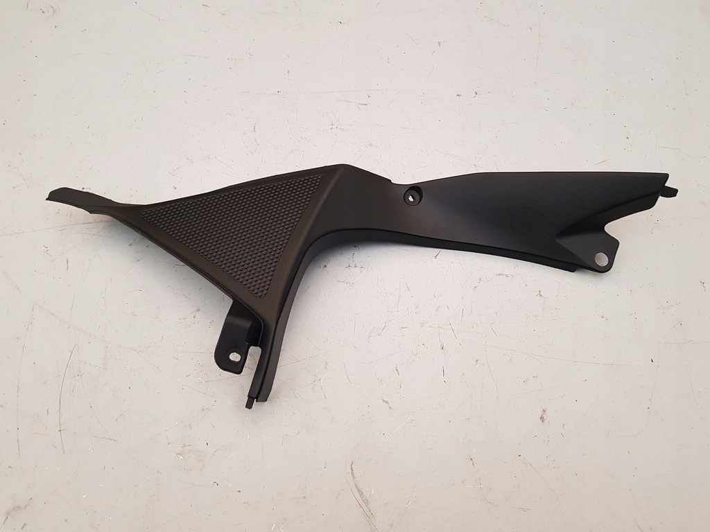 Αίθουσα πλήρωσης δεξιού αριστερού μπολ Yamaha Yzf 125 R 2008-2018 κάλυμμα 08- Product image