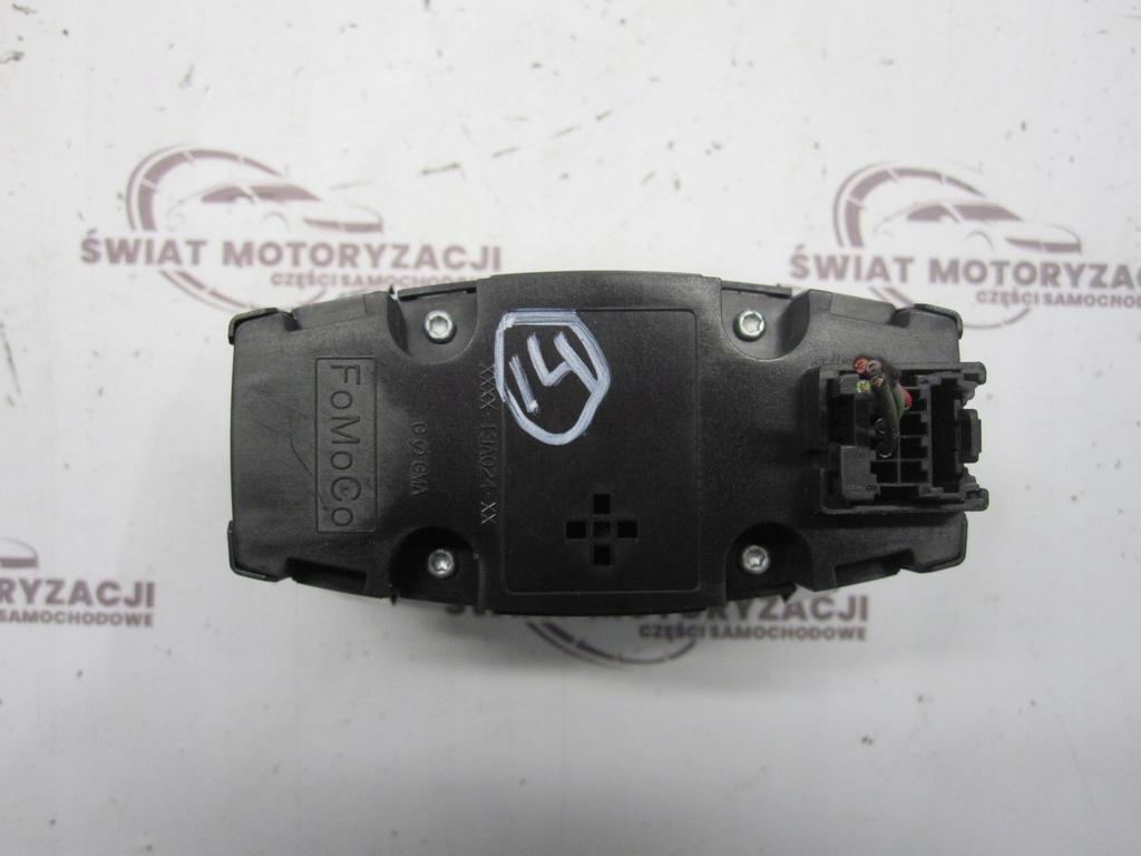 Ford Focus MK3 III 12R BM5T13A024CC Light Product image