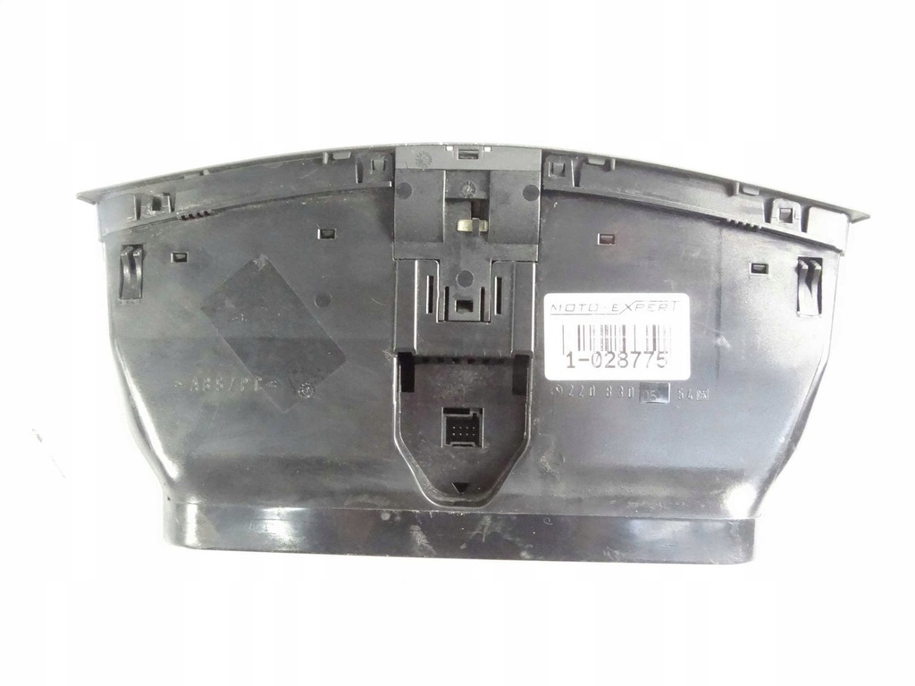 Mercedes S class W220 CENTER AIR GRILLE Product image