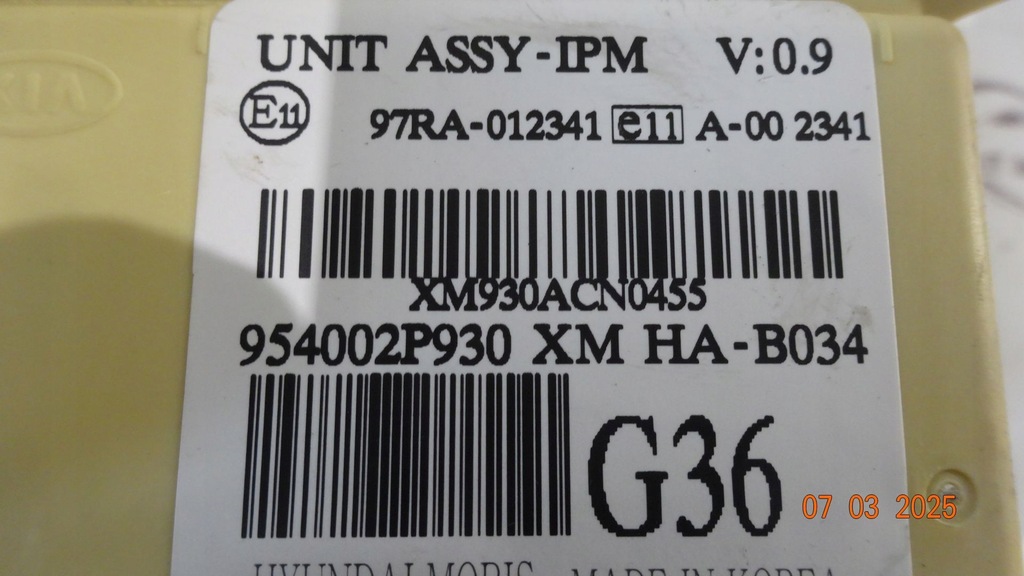 KIA SORENTO II 4x4 10R Κουτί Ασφαλείας 954002P930 97RA-012341 Product image
