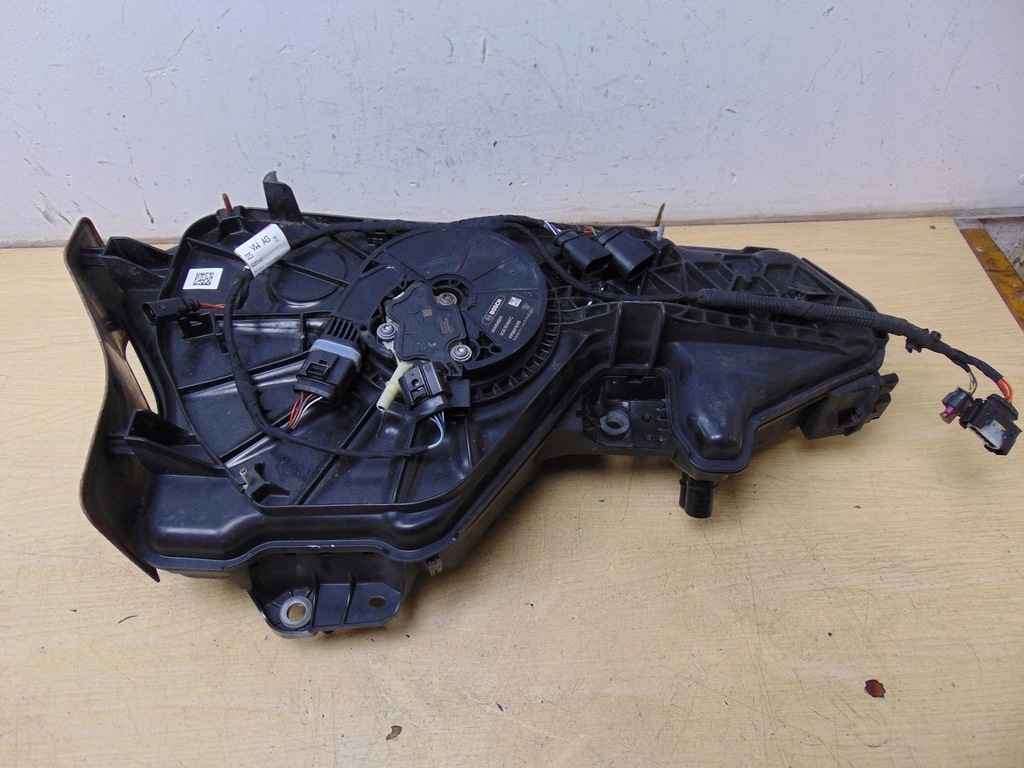 ADBLUE TANK VW GOLF AUDI SEAT ATECA 5Q0131877N Product image