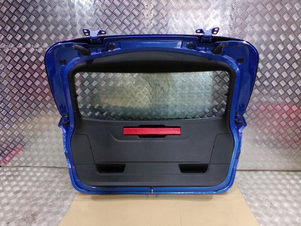 BMW 2 F45 ΚΑΠΑΚΙ ΜΕ ΧΡΩΜΑ Product image