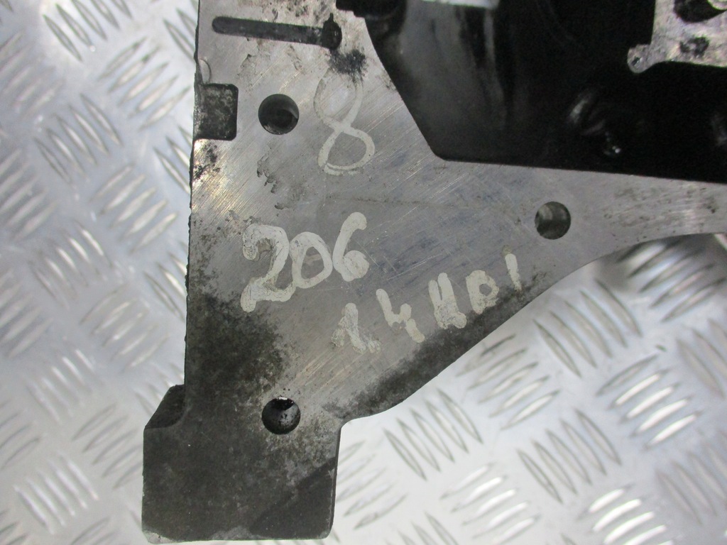 ΒΑΣΗ ΑΞΟΝΑ ΛΑΔΙΟΥ PEUGEOT 206 1.4 HDI Product image