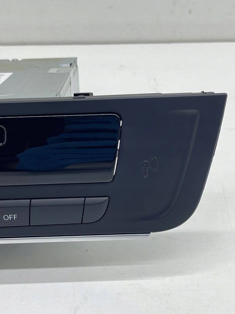 Μονάδα ανάγνωσης AUDI A6 A7 C7, μονάδα πολυμέσων, NAVI MMI NAVIGATION, LEGAL Product image