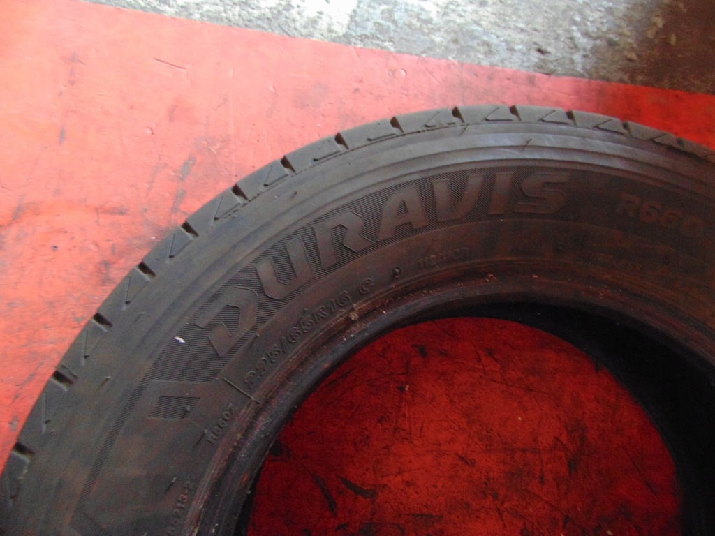 2x BRIDGESTONE DURAVIS R660 TIRE 225/65R16C 2018R Product image