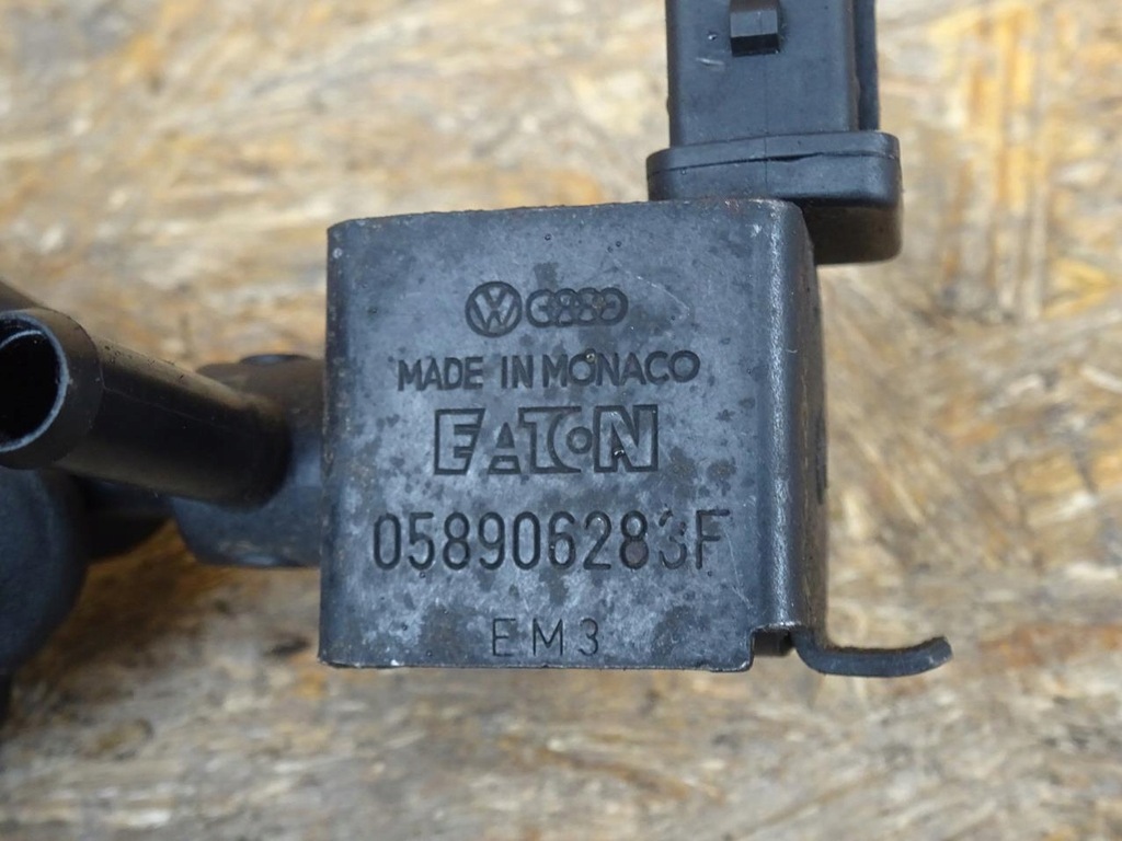 AUDI A3 S3 8L TT 8N GOLF IV BAM AMK VACUUM VALVE N75 058906283F Product image