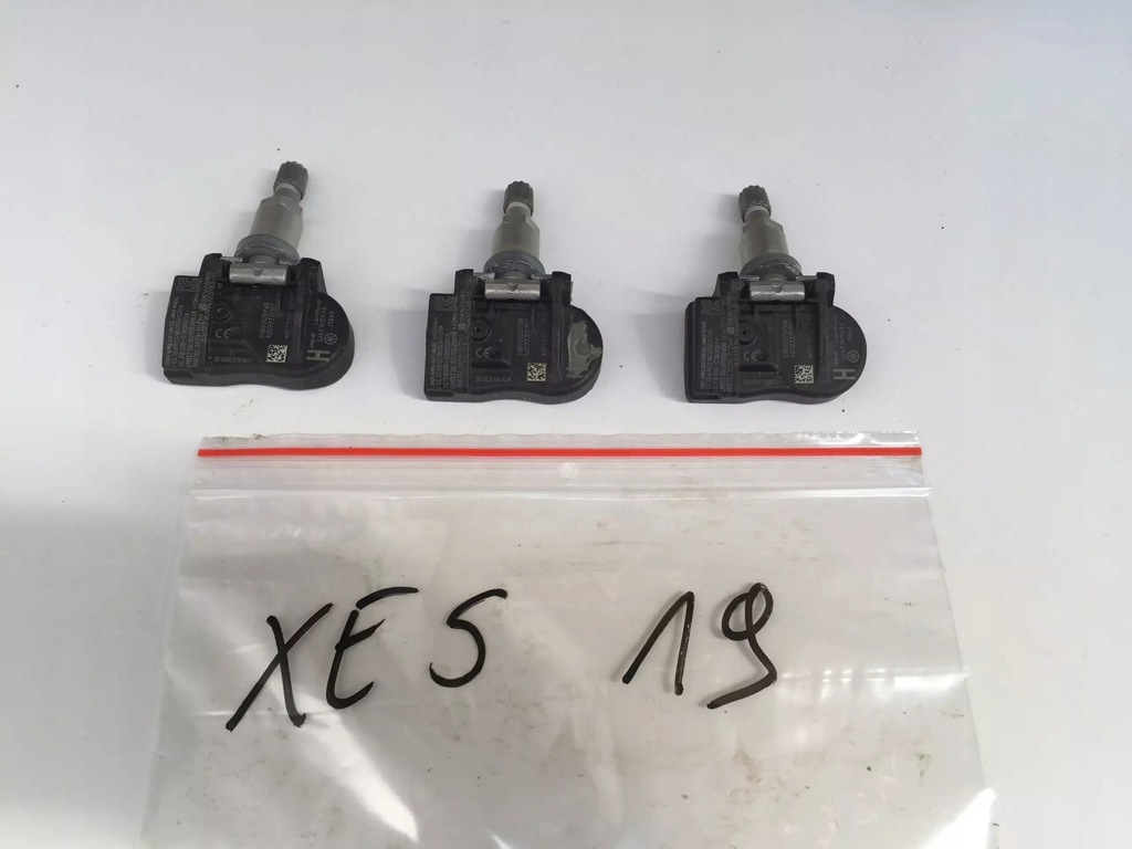 ΑΙΣΘΗΤΗΡΑΣ ΠΙΕΣΗΣ ΕΛΑΣΤΙΚΩΝ JAGUAR XE LAND ROVER RANGE ROVER 2019 GA63-1A159-AA Product image