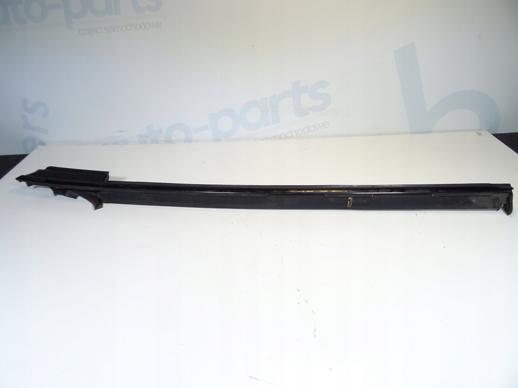 BMW E93 ΛΩΡΙΔΑ ΠΑΡΑΘΥΡΟΥ ΔΕΞΙ ΠΙΣΩ 7119098 Product image