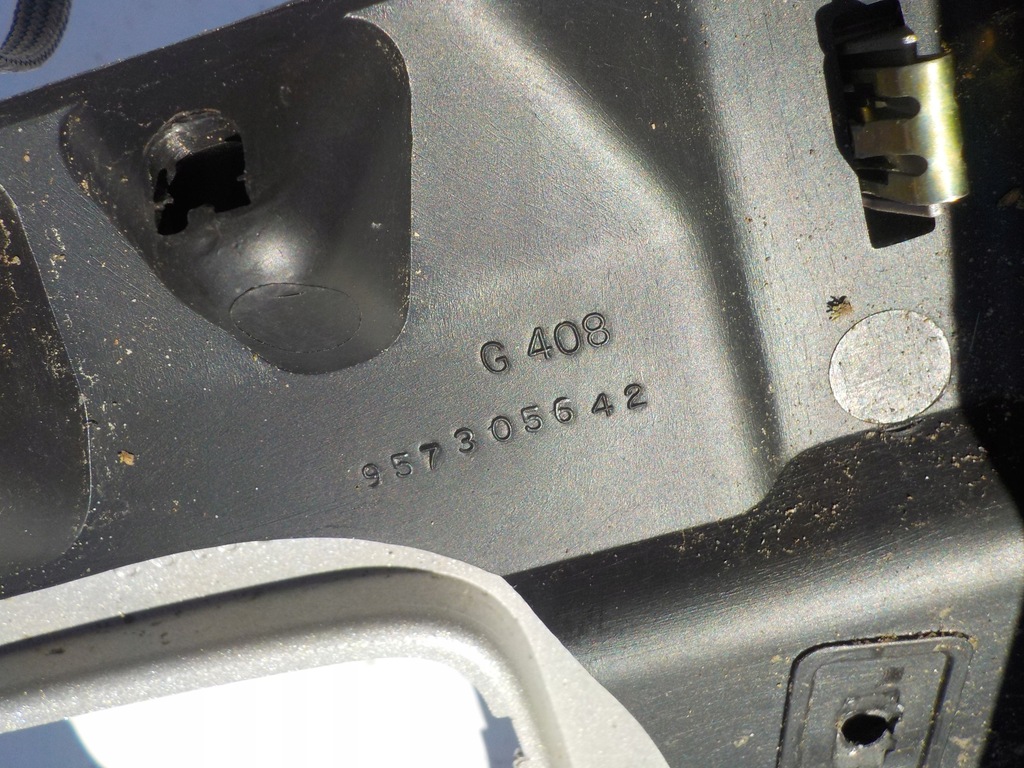 OPEL GT 07-09 2.0 ΤΑΠΕΤΣΑΡΊΕς ΑΡΙΣΤΕΡΈς ΔΕΡΜΆΤΙΝΕς ΜΠΈΙΚΟΝ Product image