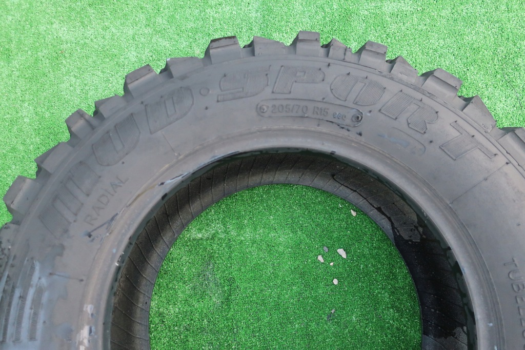 TAGOM MUD-SPORT TIRE 205/70/15 Product image