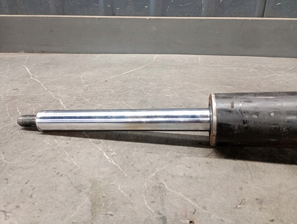 A4473203300 Δεξιά/Lewy Mercedes V-Class Vito W447 AMG 14-23 SHOCK ABROWER Product image
