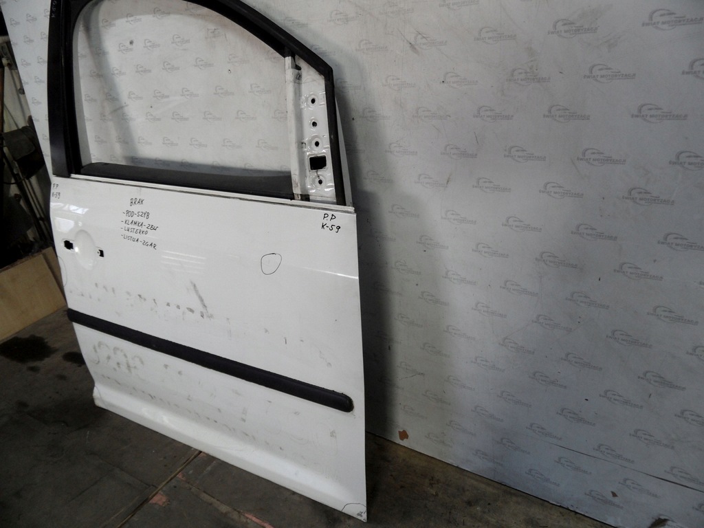 Volkswagen Caddy III ανύψωση 12R Πόρτα δεξιά μπροστά Product image