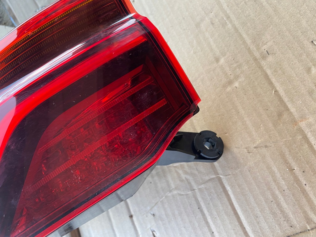ΠΙΣΩ ΦΩΣ ΑΡΙΣΤΕΡΟ ΠΙΣΩ ΑΡΙΣΤΕΡΟ 9881161 BMW F39 X2 LED EUROPA ORIGINAL Product image