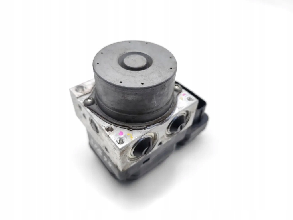 Mitsubishi L200 ABS Pump 2.5 DI-D 16V 4WD Diesel 98kW (133 HP) 4670A606 Product image