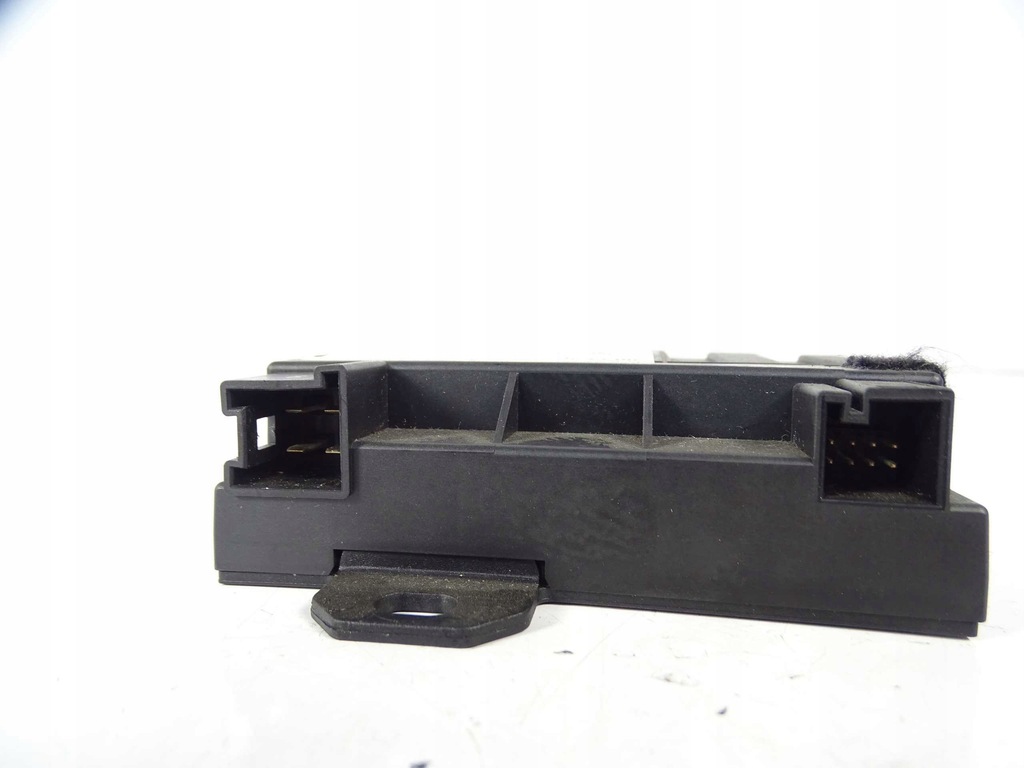 Mercedes W204 W212 W218 ΕΛΕΓΚΤΗΣ ΑΝΤΛΙΑΣ ΚΑΥΣΙΜΩΝ A2129003408 Product image