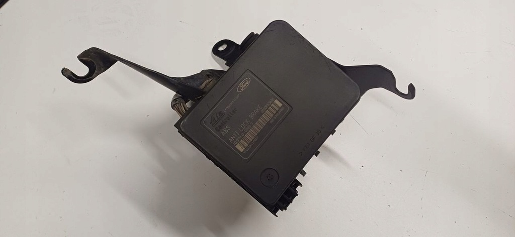 FORD FIESTA MK6 02-05 ΑΝΤΛΙΑ ΦΡΕΝΟΥ ABS 2S61-2M110-CD Product image