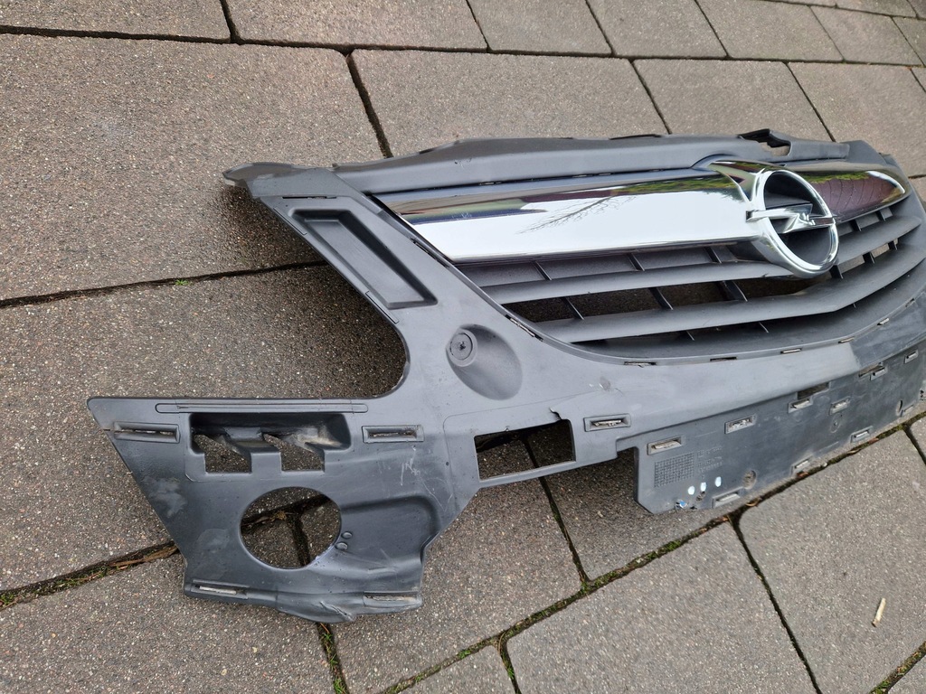 Opel Corsa D Πριν ανυψώσει το μπροστινό προφυλακτήρα Dummy Chrome 13179940 06-2011 Product image