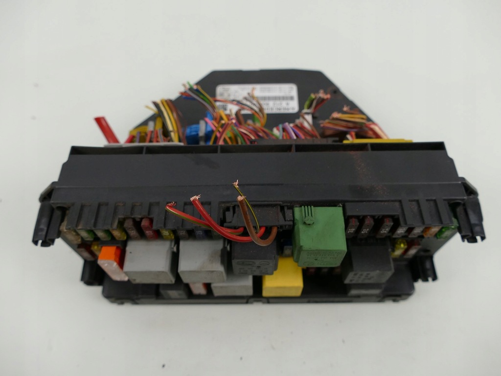 MERCEDES W212 2.2 CDI MODULE SAM SAFETY BOX. Product image