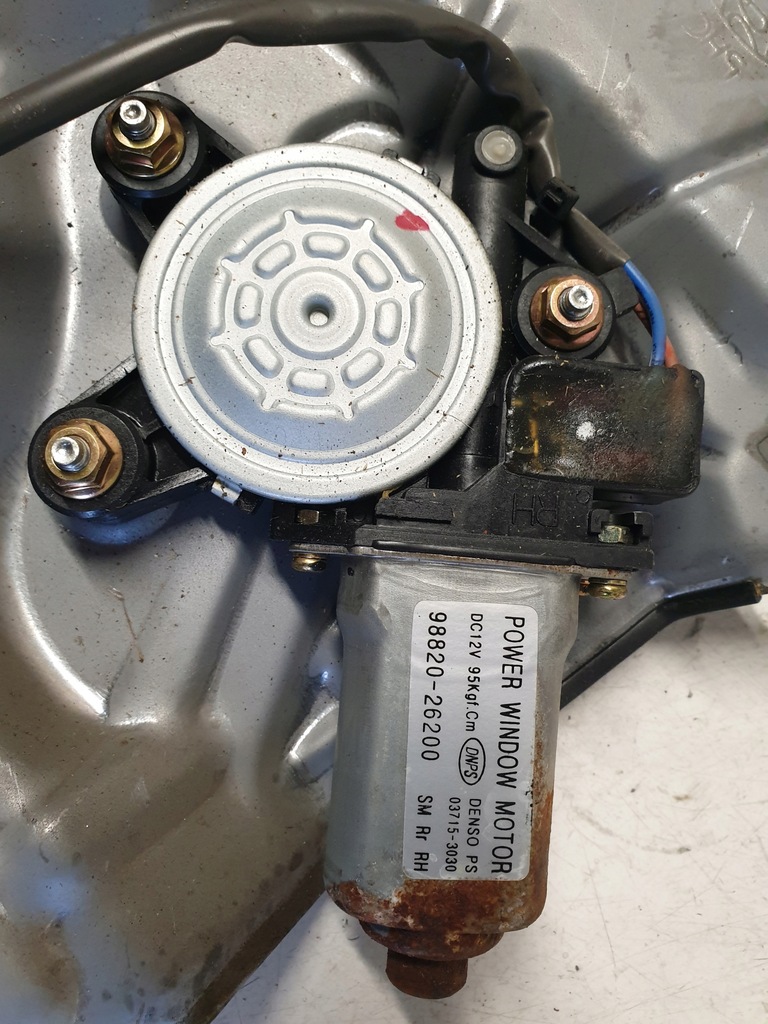 ΠΑΡΑΘΥΡΟ ΠΙΣΩ ΔΕΞΙΑ HYUNDAI SANTA FE Product image