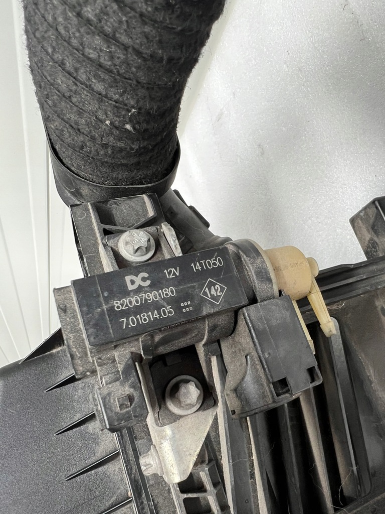 Περίβλημα φίλτρου αέρα Mercedes A6070900101 Product image