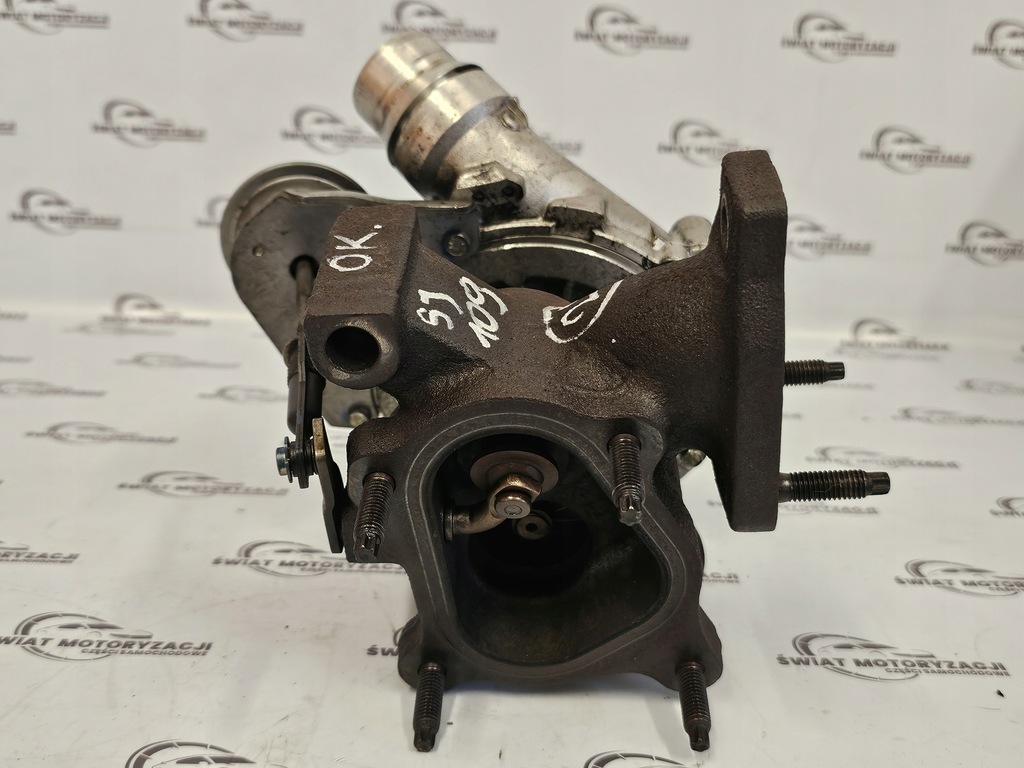Trafic Vivaro Primastar 2.0 DCI M9R782 114km Turbocharger H8200466021 Product image