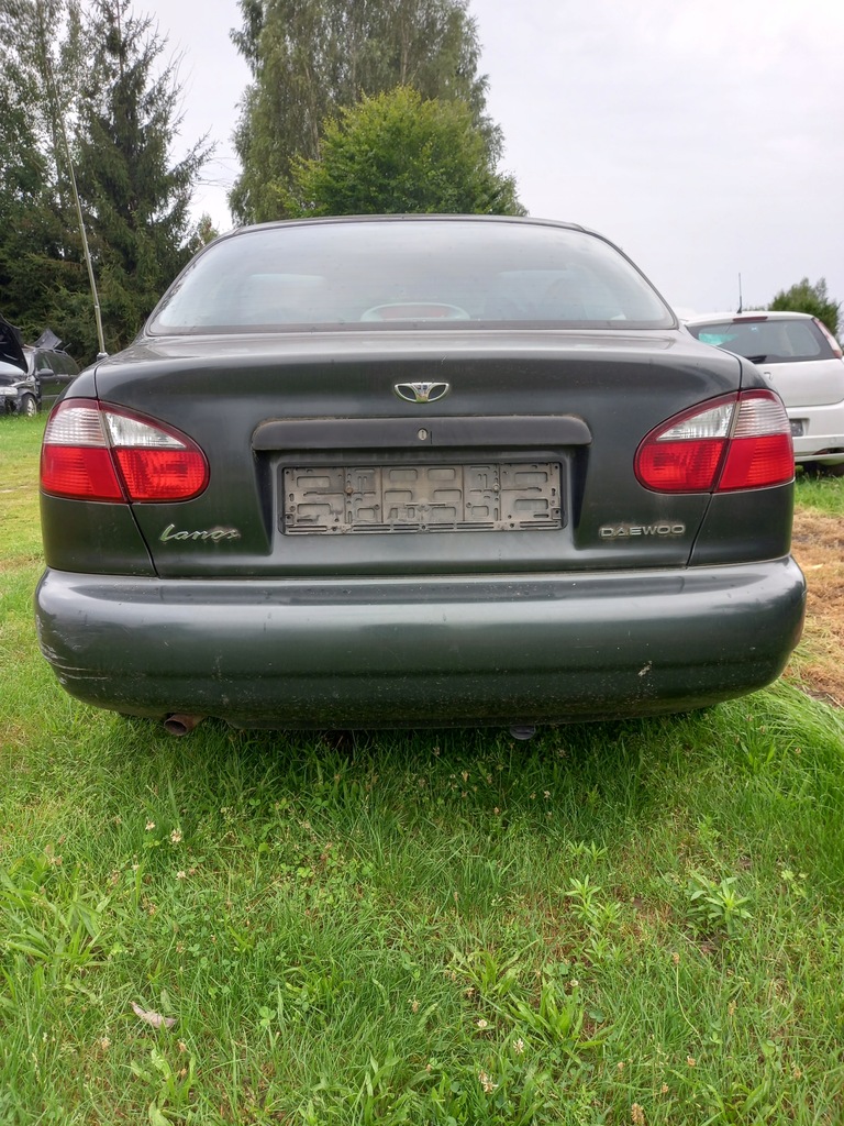Λωρίδα για πίσω δεξιό φανάρι DAEWOO LANOS 96-2000 1.6 βενζίνης Product image
