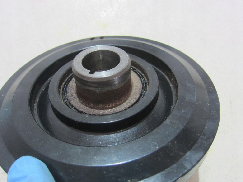 BMW F10 550 N63 F07 SHAFT PULLEY 11237570263 Product image