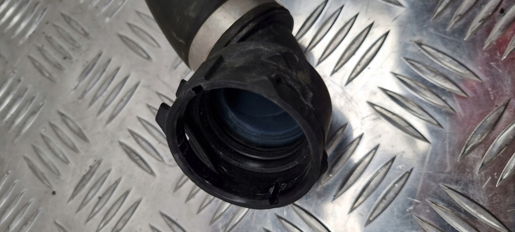 MERCEDES W205 WATER HOSE PIPE A2055017484 Product image