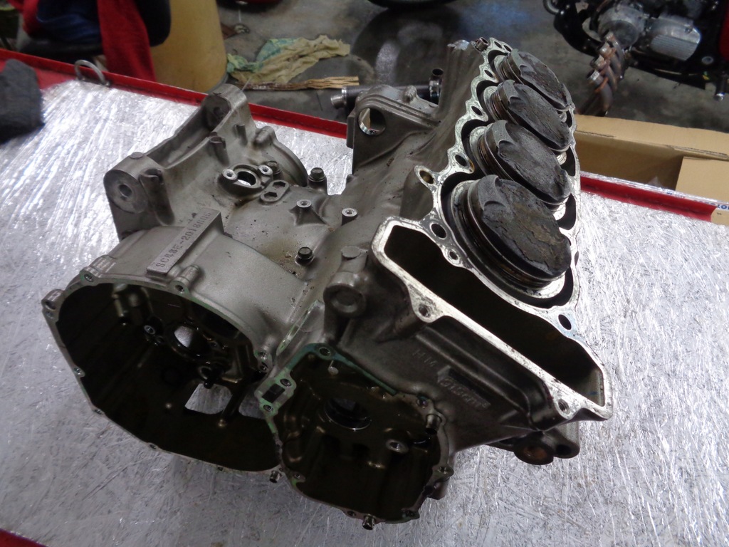 HONDA HORNET CB 900 Block, Στροφαλοθάλαμοι κινητήρα, Έμβολα Product image