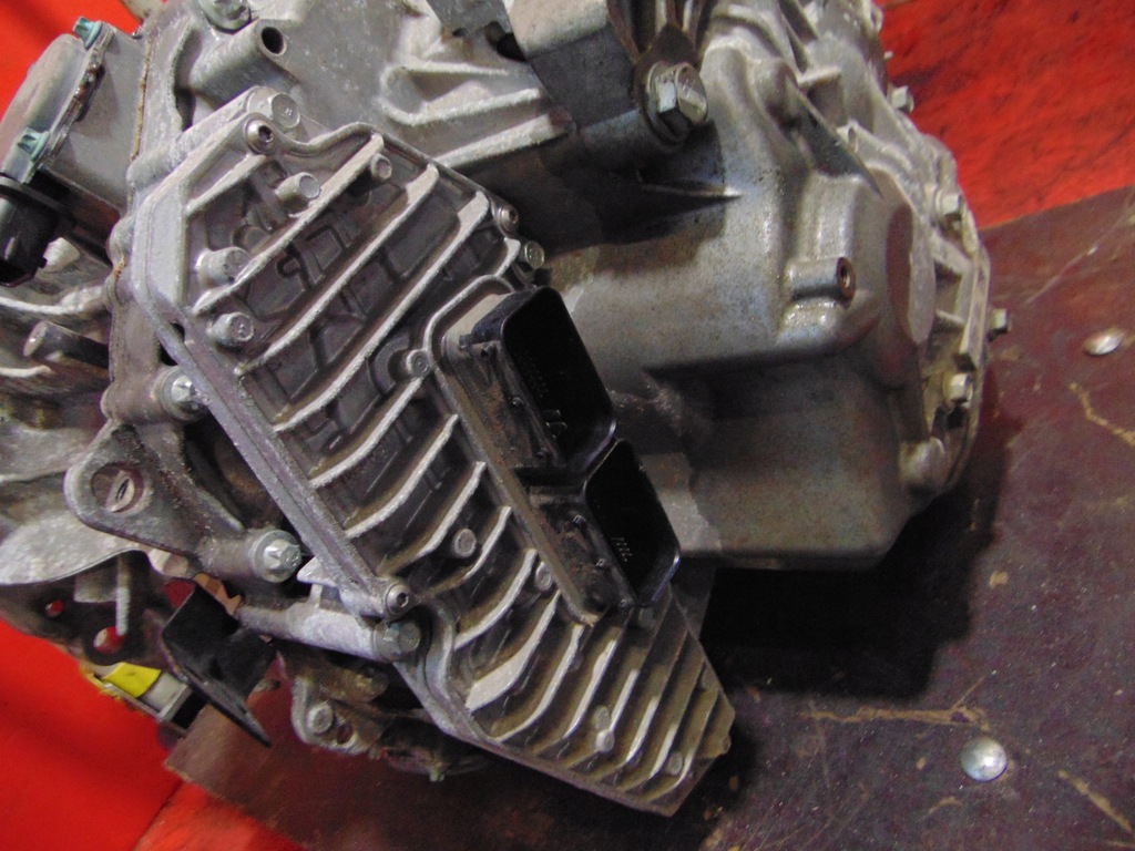 RENAULT CLIO IV RS 1.6 TCI GEARBOX DC4004 Product image