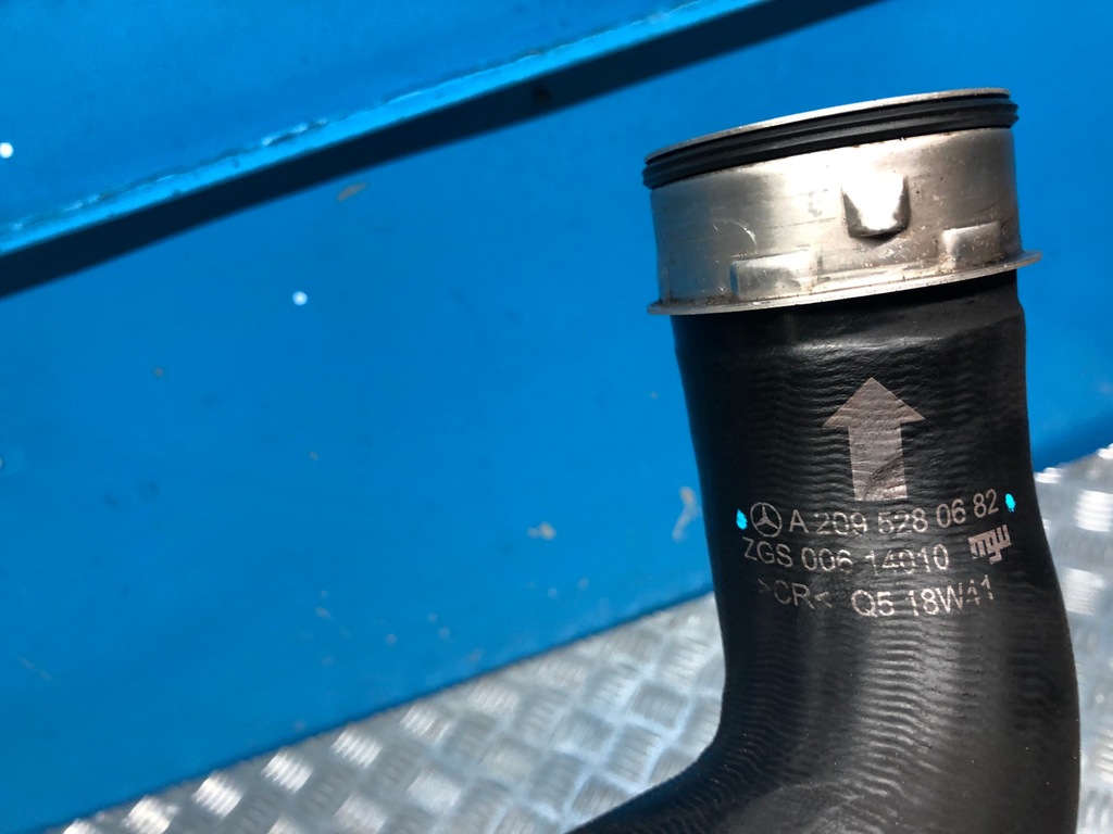 ΣΩΛΗΝΑΣ MERCEDES CLK W209 LIFT 3.0 CDI INTERCOOLER OM642 Product image