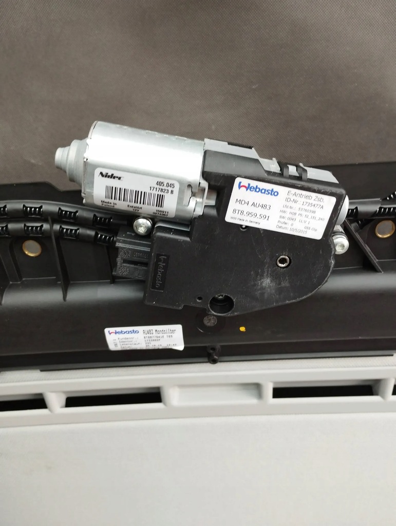 Audi A5 Sportback 8TA Sunroof 8T8877041E Product image