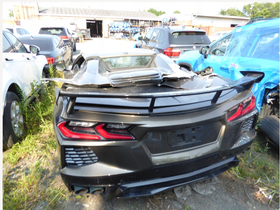 Ποδιά Δεξί Φτερό Βάση Αριστερά Μπροστά Chevrolet Corvette C8 2020- Product image